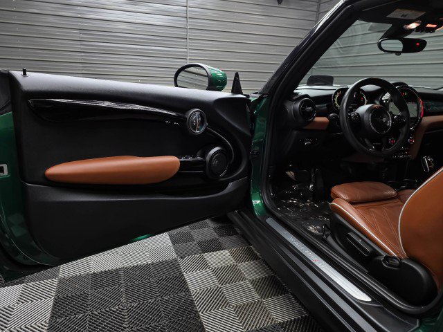 Used 2021 MINI Cooper S FWD image 32
