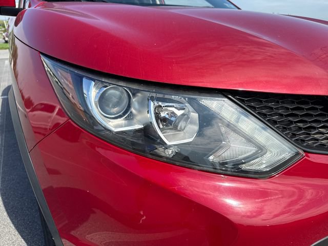 Used 2017 Nissan Rogue Sport SV AWD/4WD image 12