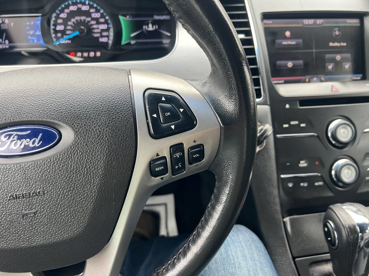 Used 2014 Ford Taurus SEL w/ Equipment Group 201A FWD image 20