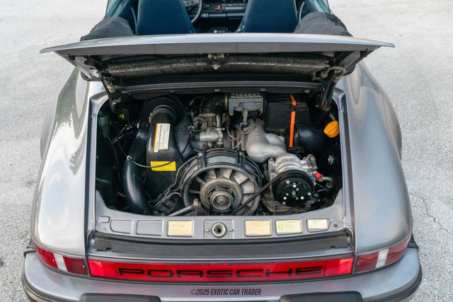 Used 1986 Porsche 911 Carrera RWD image 15