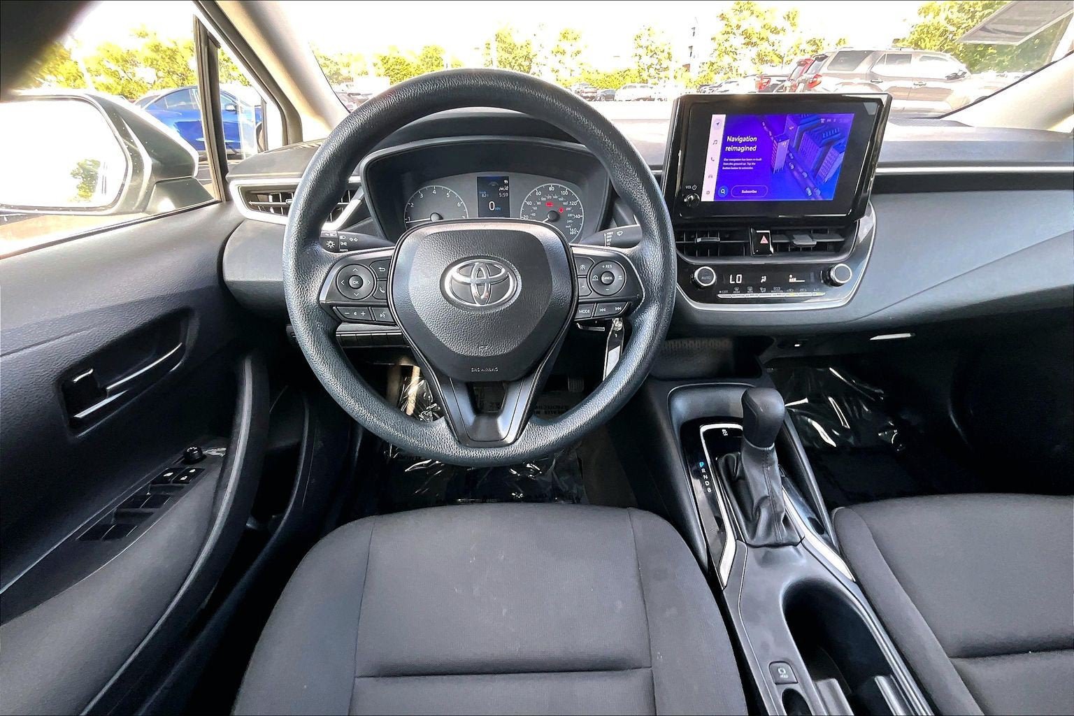 Used 2024 Toyota Corolla LE FWD image 5