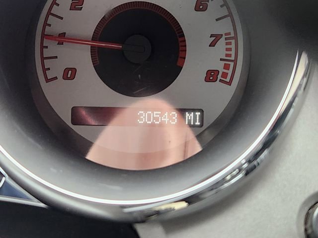 Used 2006 Pontiac Solstice Convertible w/ Premium Package RWD image 25