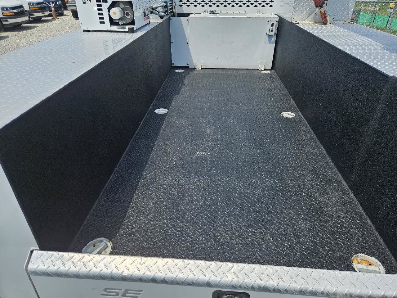 Used 2022 Ford F650 2WD Regular Cab Super Duty image 20