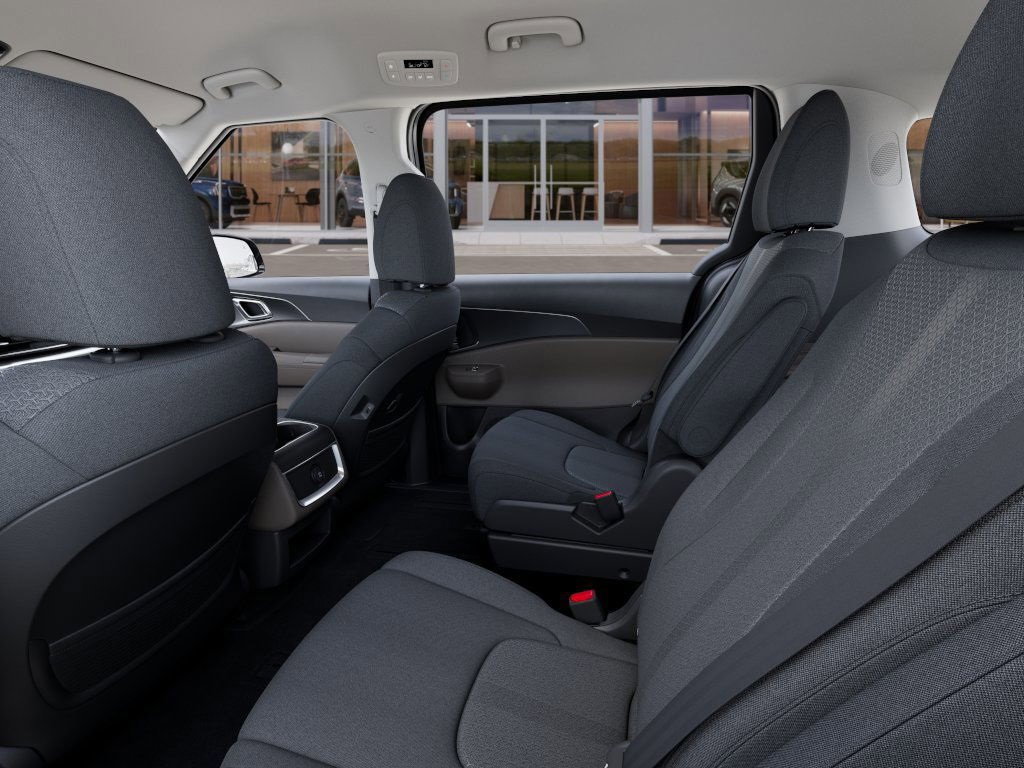 New 2026 Kia Carnival LX image 20