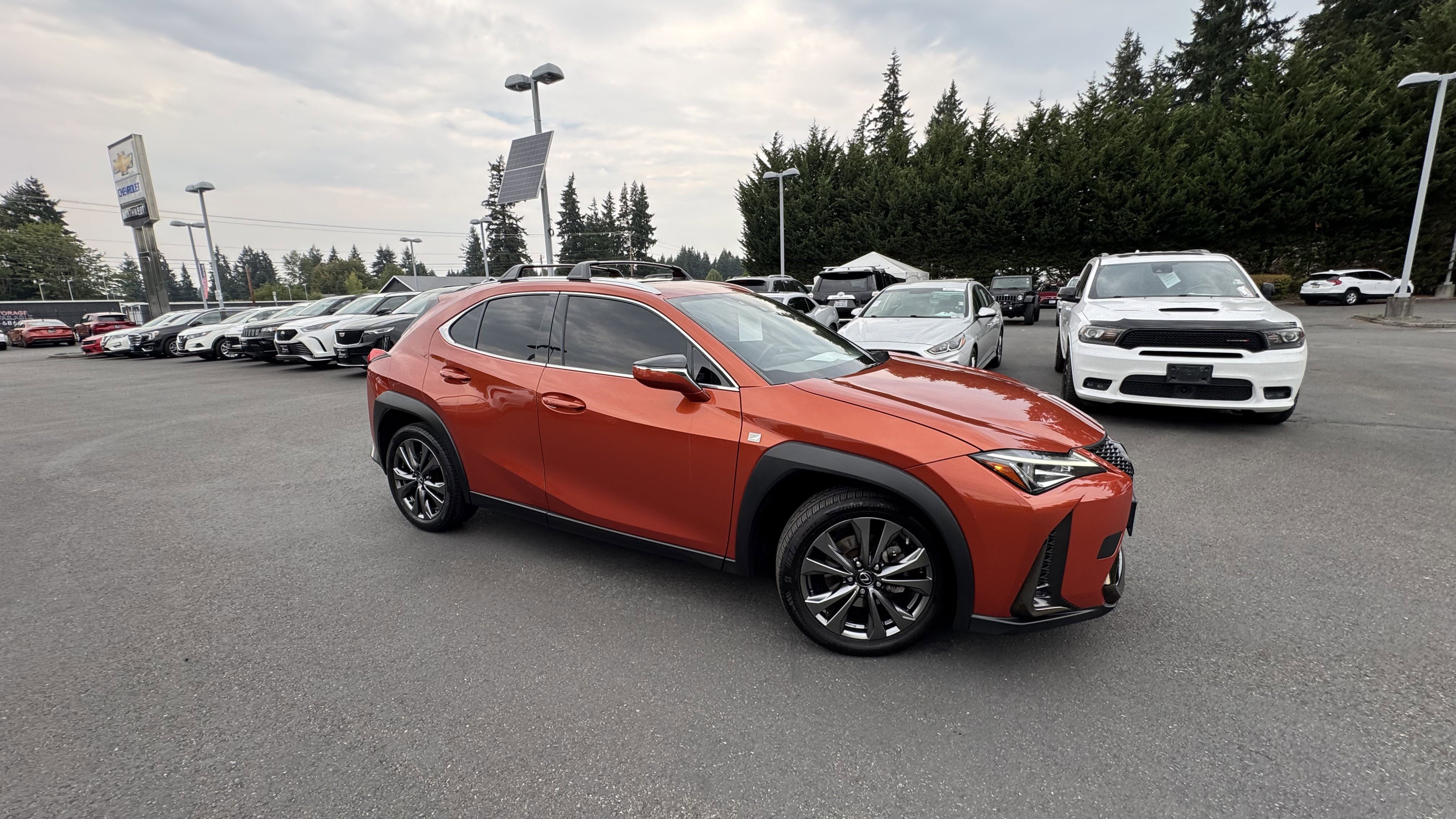 Used 2019 Lexus UX 200 F Sport image 2
