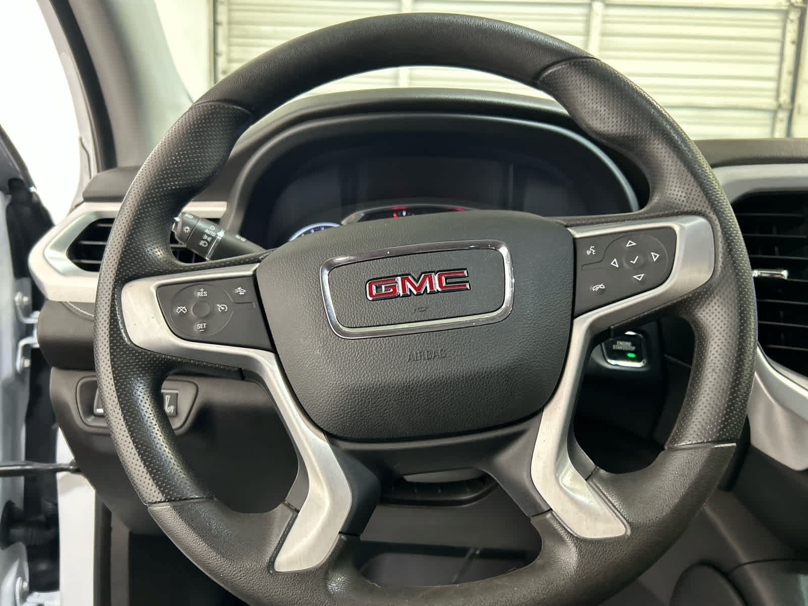 Used 2022 GMC Acadia SLE w/ Driver Convenience Package AWD/4WD image 8