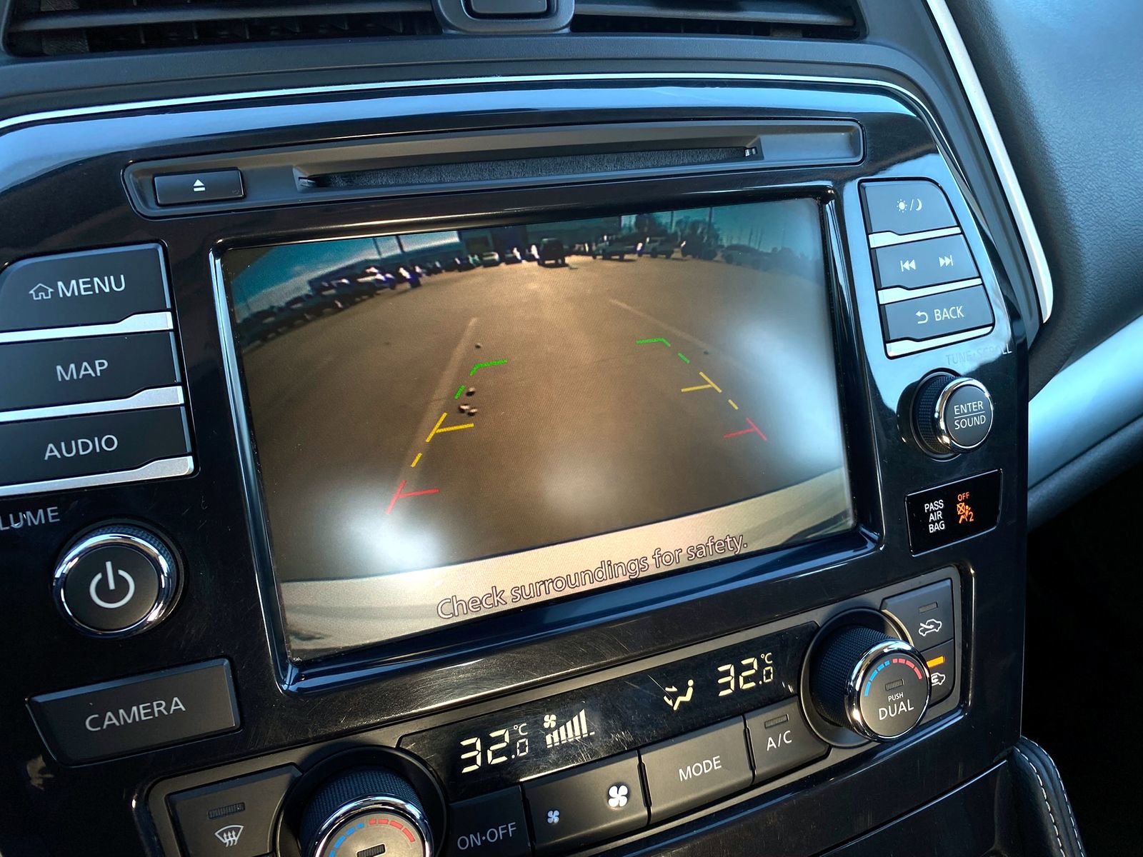 Used 2023 Nissan Maxima SL image 16