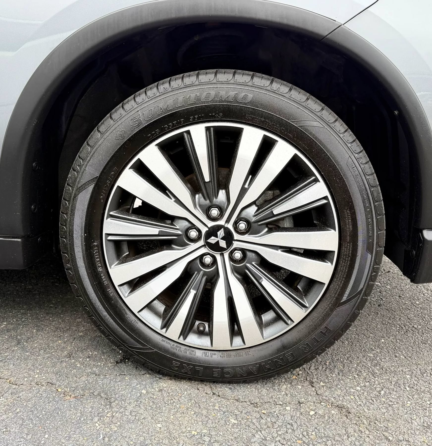 Used 2020 Mitsubishi Outlander ES AWD/4WD image 45