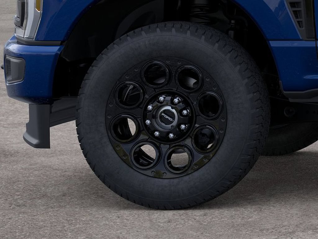 New 2026 Ford F250 XLT w/ XLT Premium Package AWD/4WD image 19