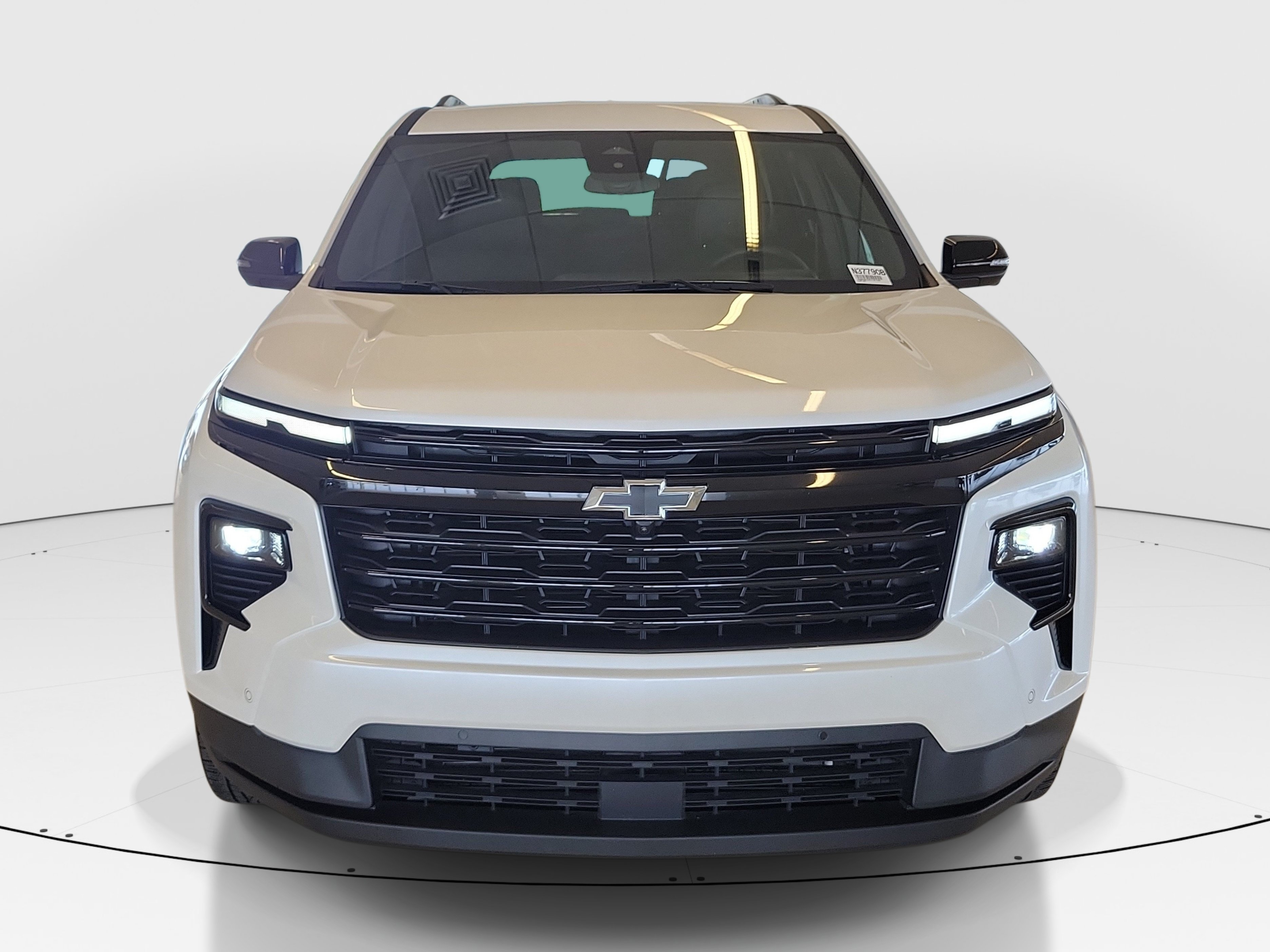 Used 2024 Chevrolet Traverse LT w/ Enhanced Driving Package FWD image 3