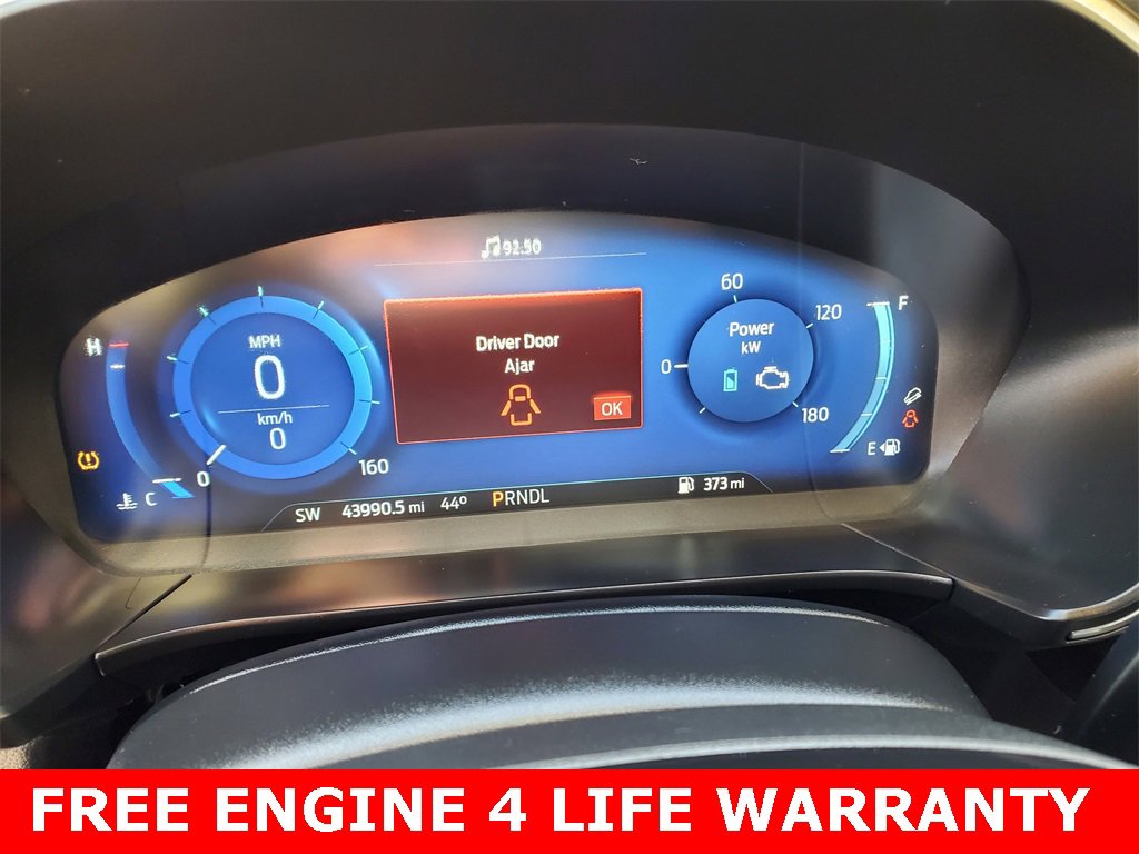 Used 2021 Ford Escape Titanium w/ Class II Trailer Tow Package image 16