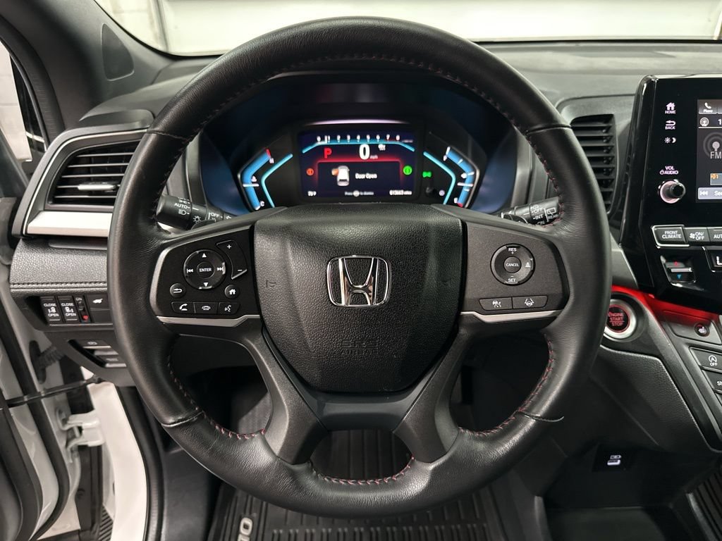 Used 2024 Honda Odyssey Sport image 14