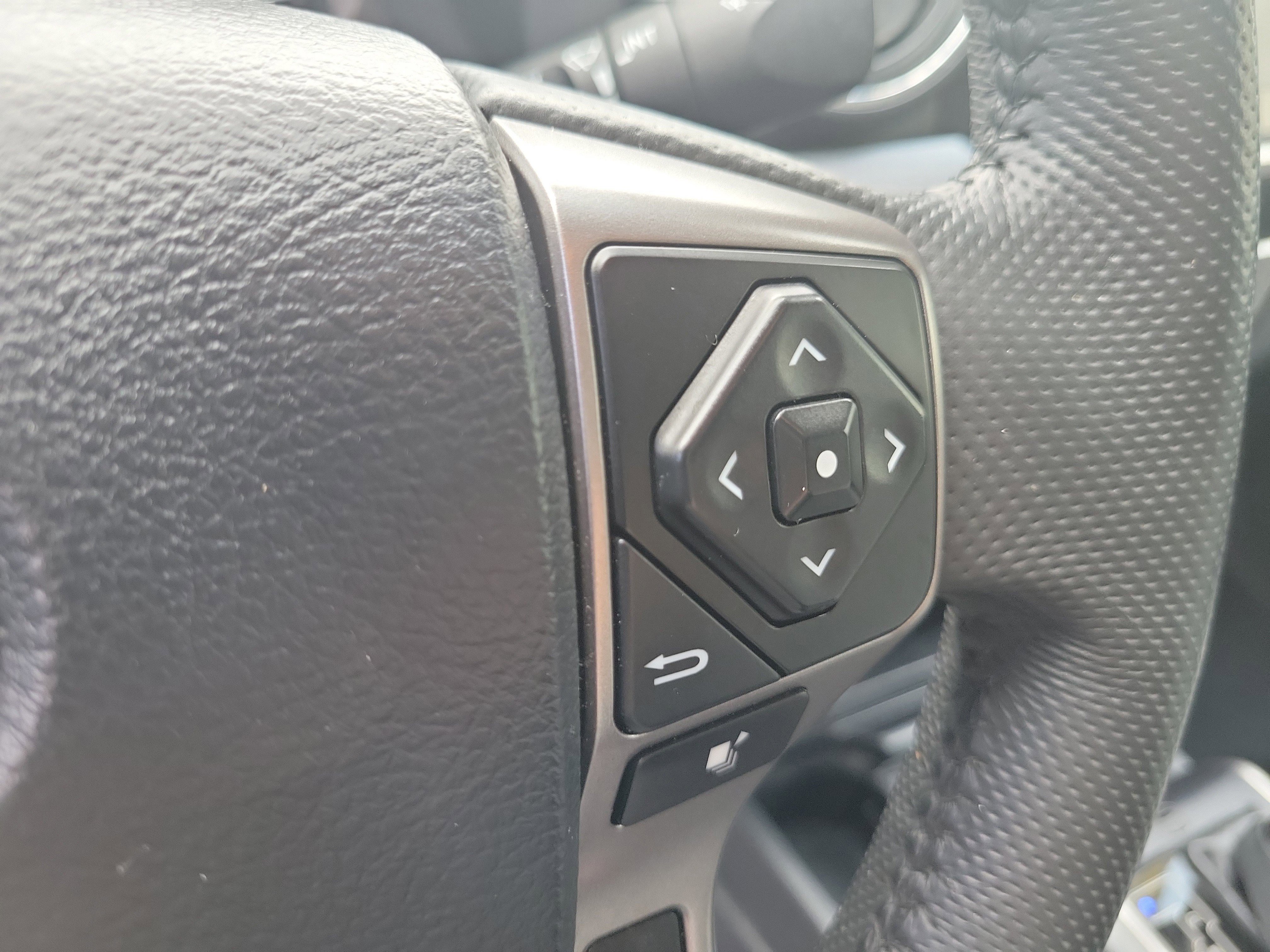 Used 2023 Toyota Tacoma SR5 RWD image 25