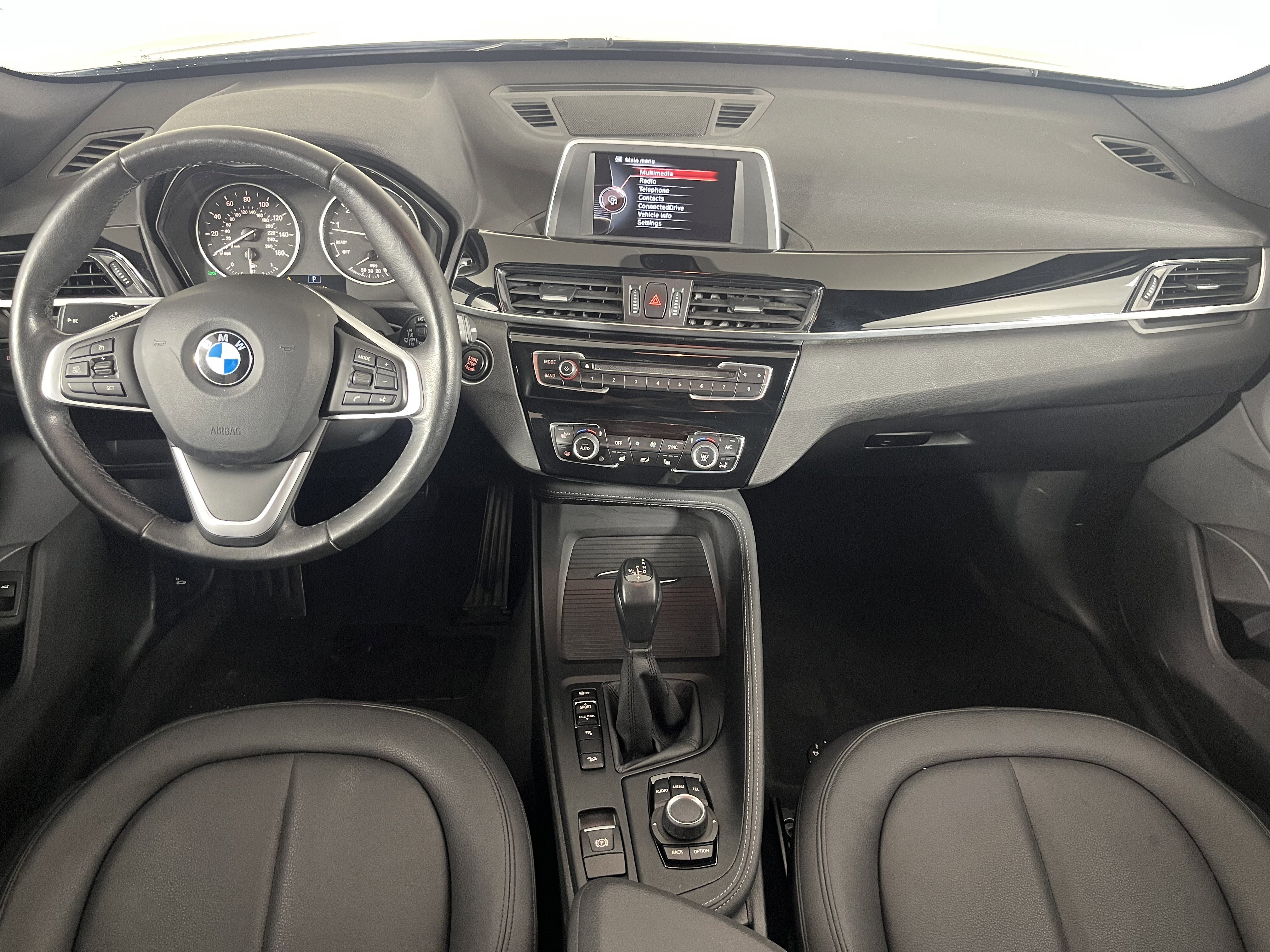 Used 2017 BMW X1 xDrive28i image 10