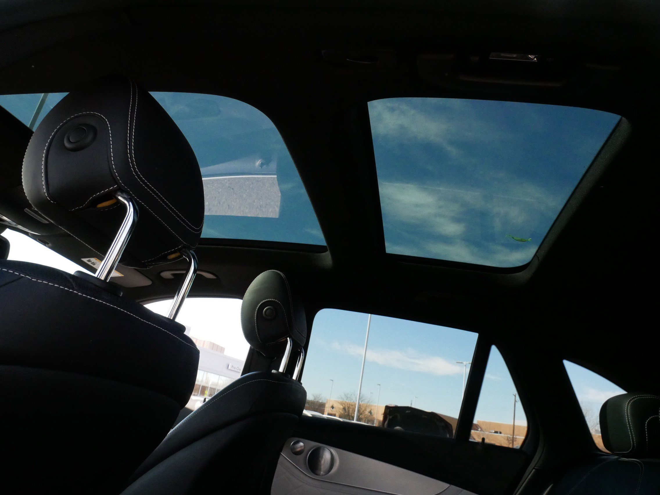 Used 2019 Mercedes-Benz GLC 300 4MATIC image 31