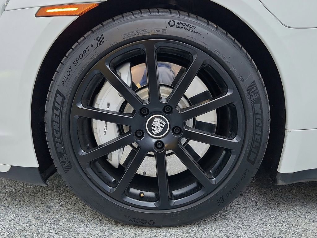 Used 2021 Porsche Taycan Turbo image 39