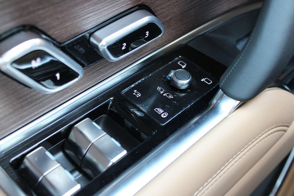 New 2026 Land Rover Range Rover SE AWD/4WD image 29