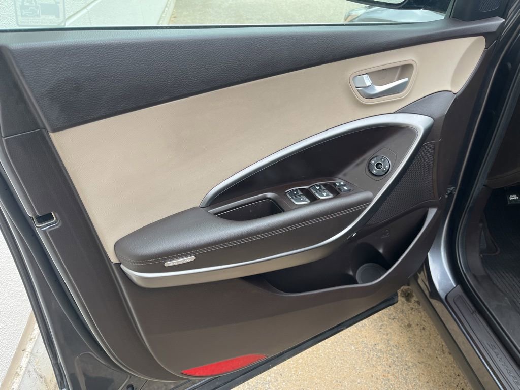 Used 2017 Hyundai Santa Fe Sport image 18