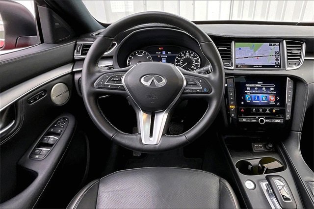 Certified 2024 INFINITI QX55 Essential image 5