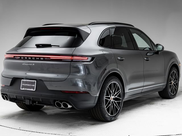 New 2026 Porsche Cayenne S image 33