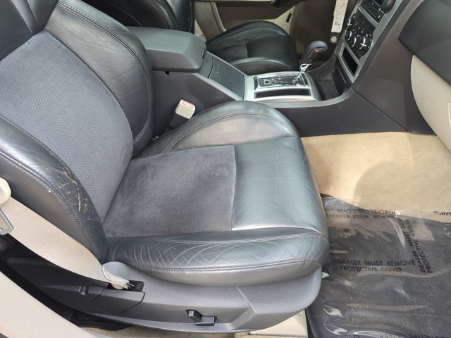 Used 2007 Chrysler 300 C RWD image 18