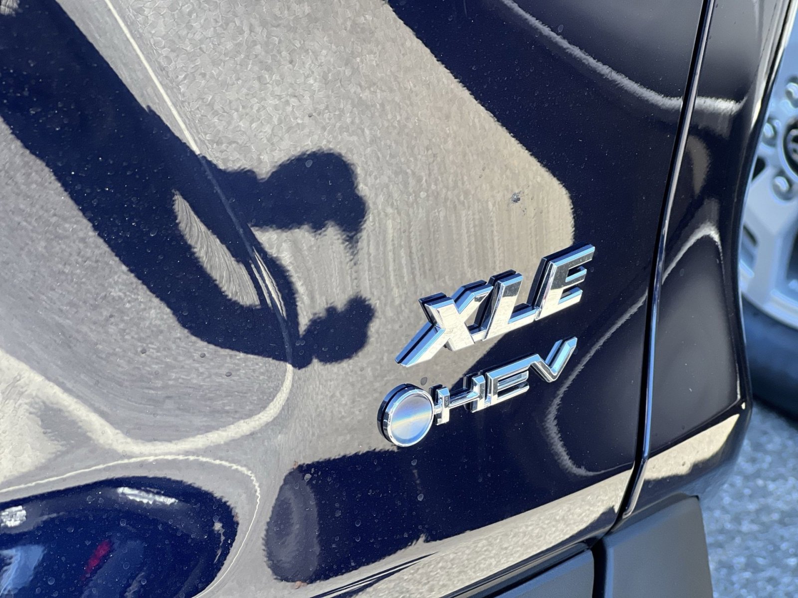 New 2025 Toyota RAV4 XLE image 21