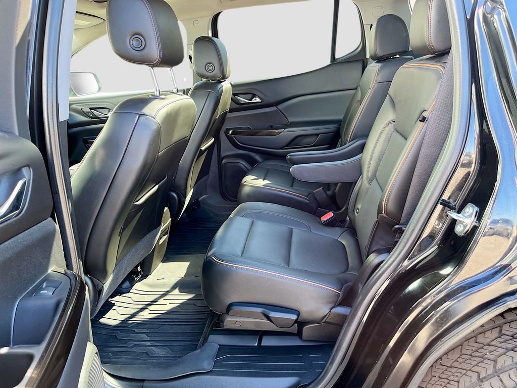 Used 2023 GMC Acadia AT4 w/ Technology Package image 26