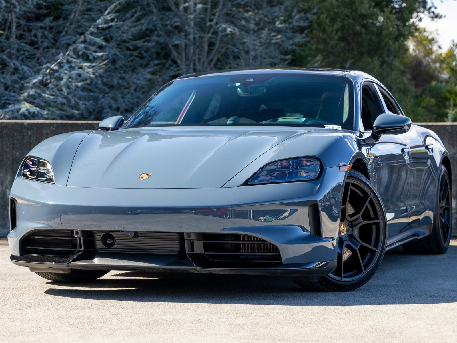 Certified 2025 Porsche Taycan GTS image 1