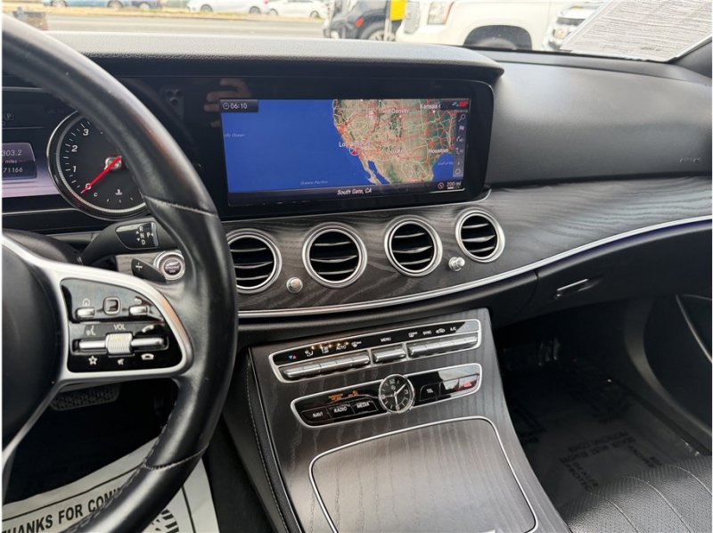 Used 2019 Mercedes-Benz E 300 w/ Premium 1 Package image 43