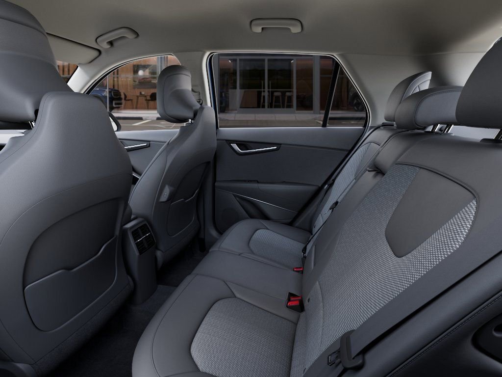 New 2026 Kia Niro EX FWD image 18