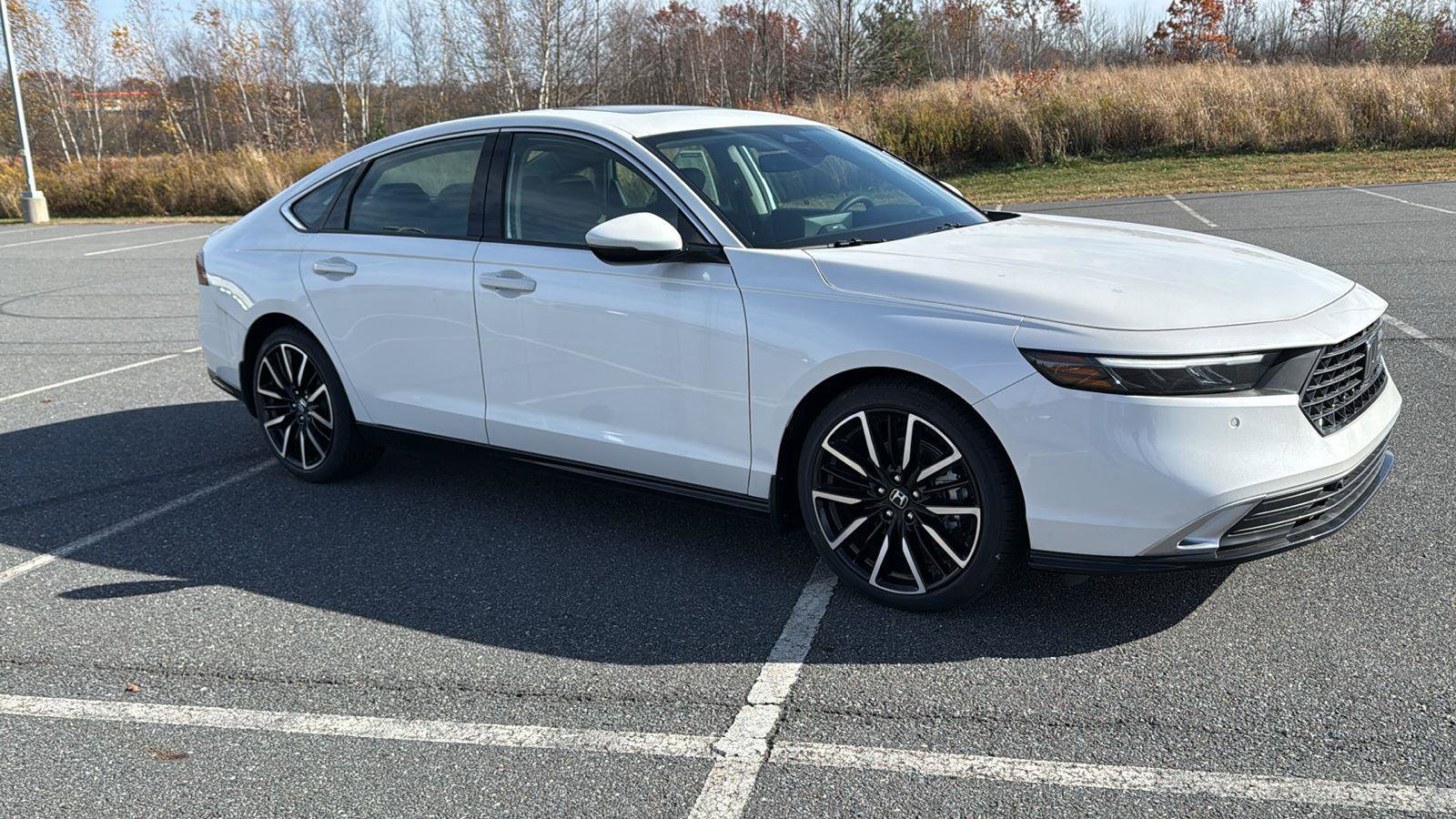 New 2025 Honda Accord Touring image 2