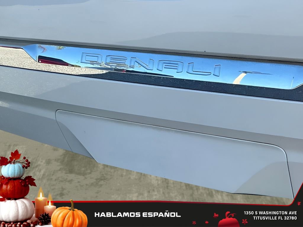 Used 2023 GMC Acadia Denali w/ Denali Ultimate Package image 25