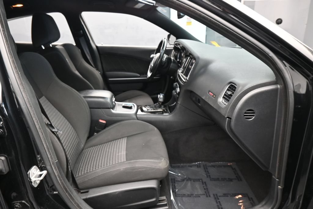 Used 2020 Dodge Charger Scat Pack w/ Driver Convenience Group RWD image 39