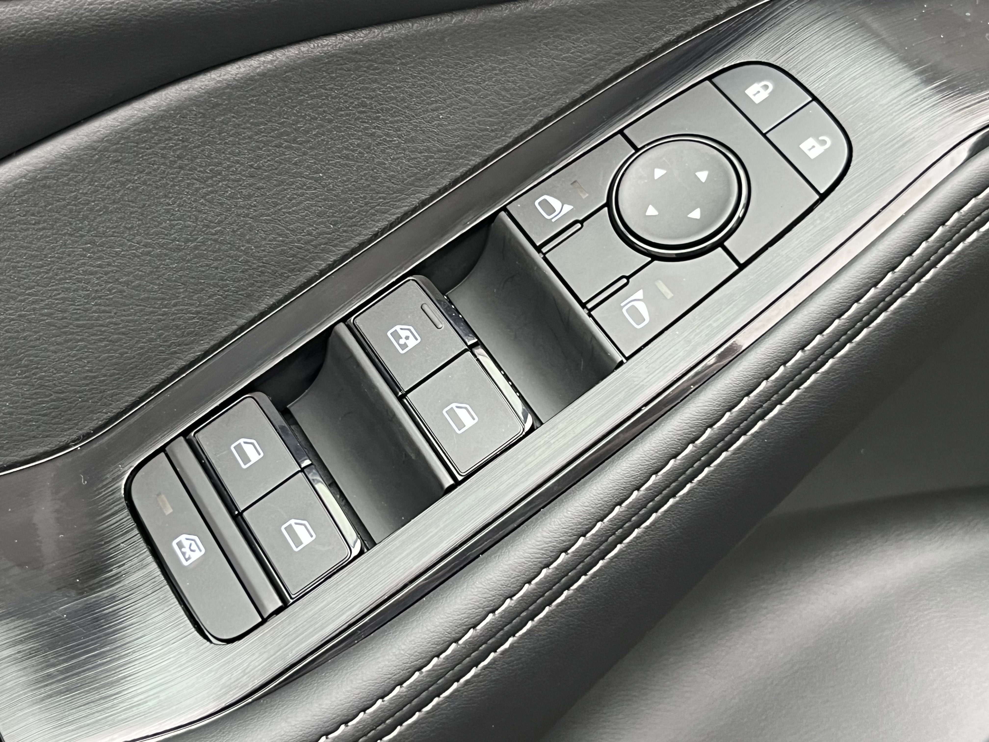 New 2026 Nissan Rogue SV w/ SV Premium Package image 19