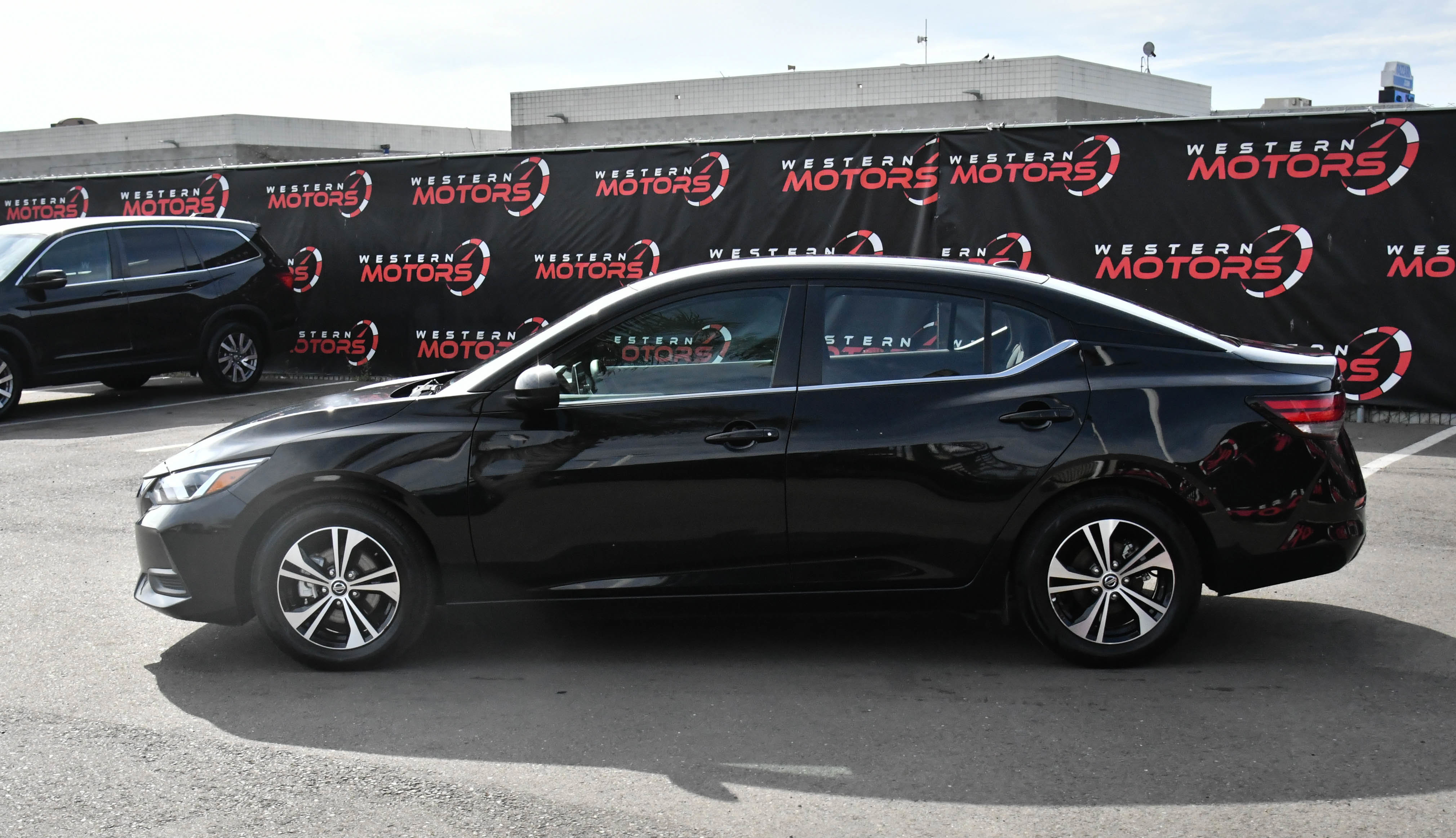 Used 2023 Nissan Sentra SV image 4