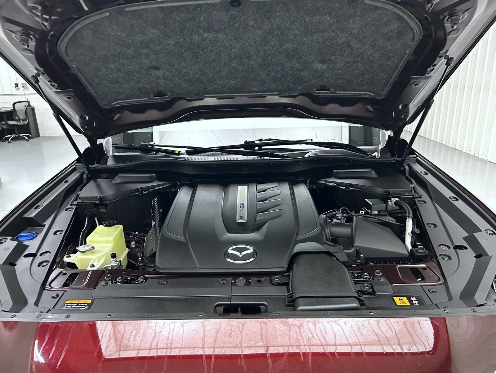 Certified 2024 MAZDA CX-90 Plug-In Hybrid w/ Premium Plus AWD/4WD image 25
