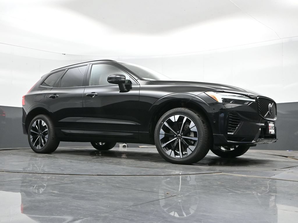 New 2026 Volvo XC60 T8 Plus w/ Protection Package Premier AWD/4WD image 37