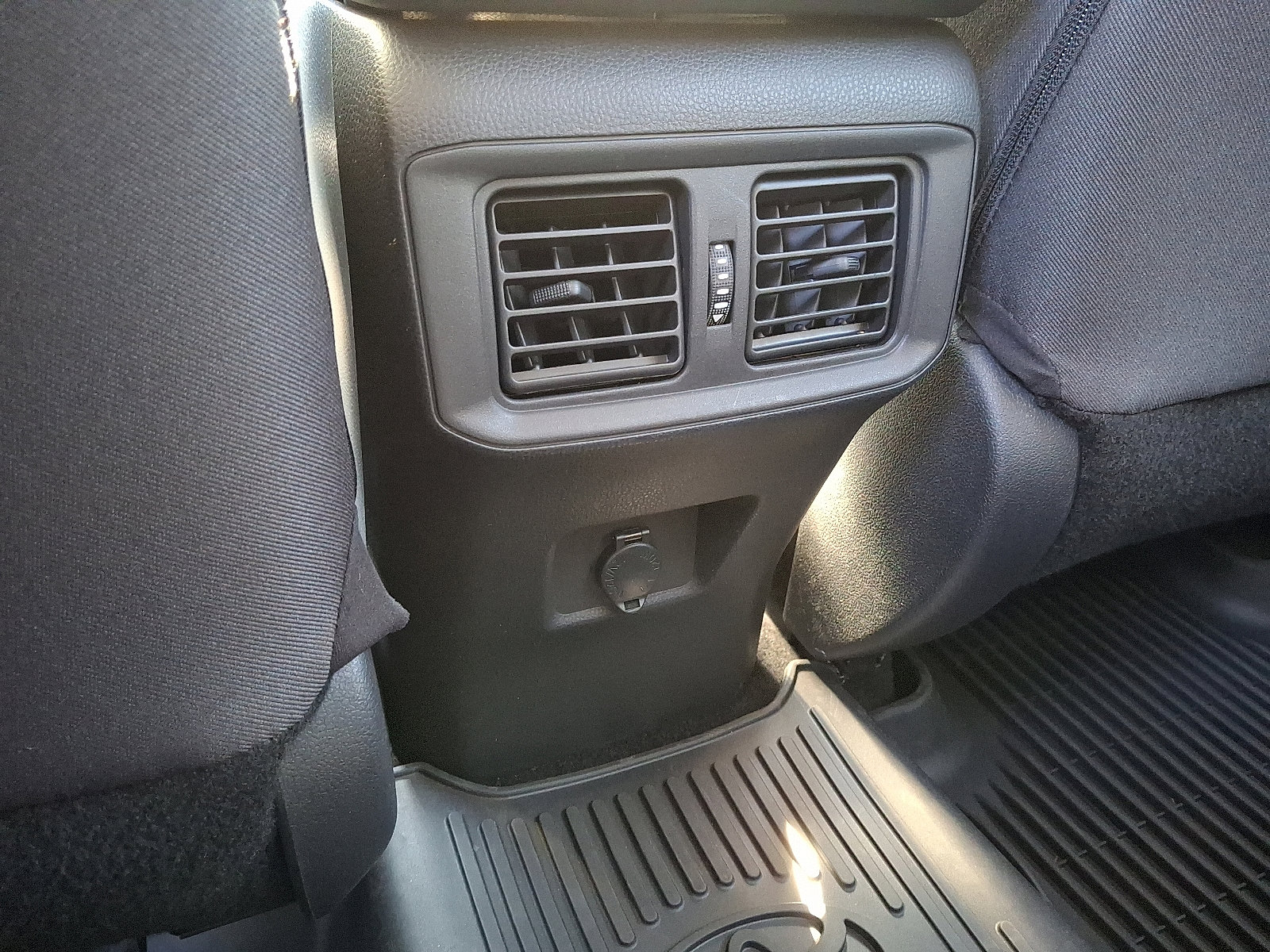 Certified 2023 Toyota RAV4 LE FWD image 16