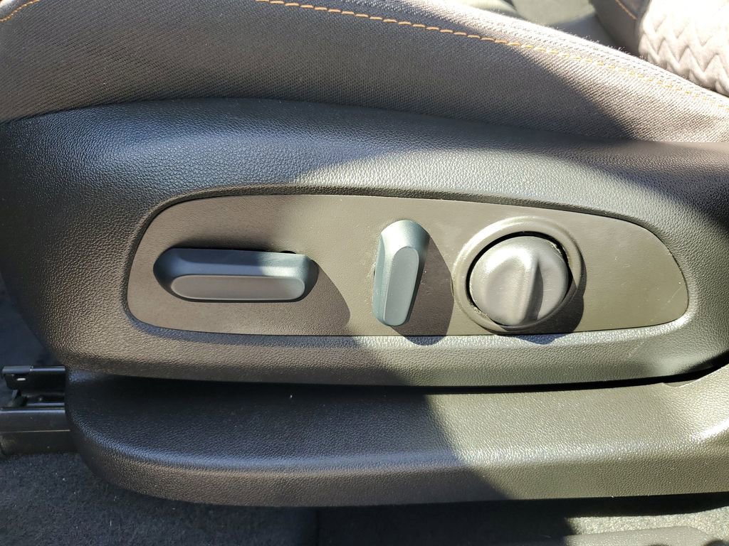 Used 2022 Chevrolet Equinox LT image 22