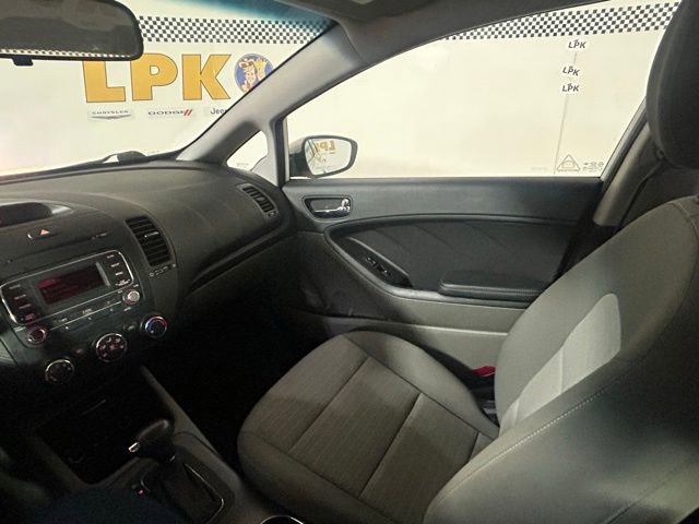 Used 2015 Kia Forte EX FWD image 35