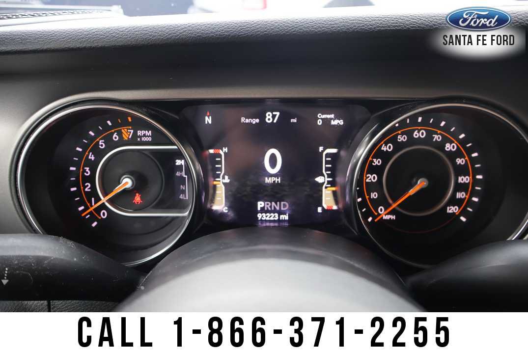 Used 2021 Jeep Gladiator Sport AWD/4WD image 29