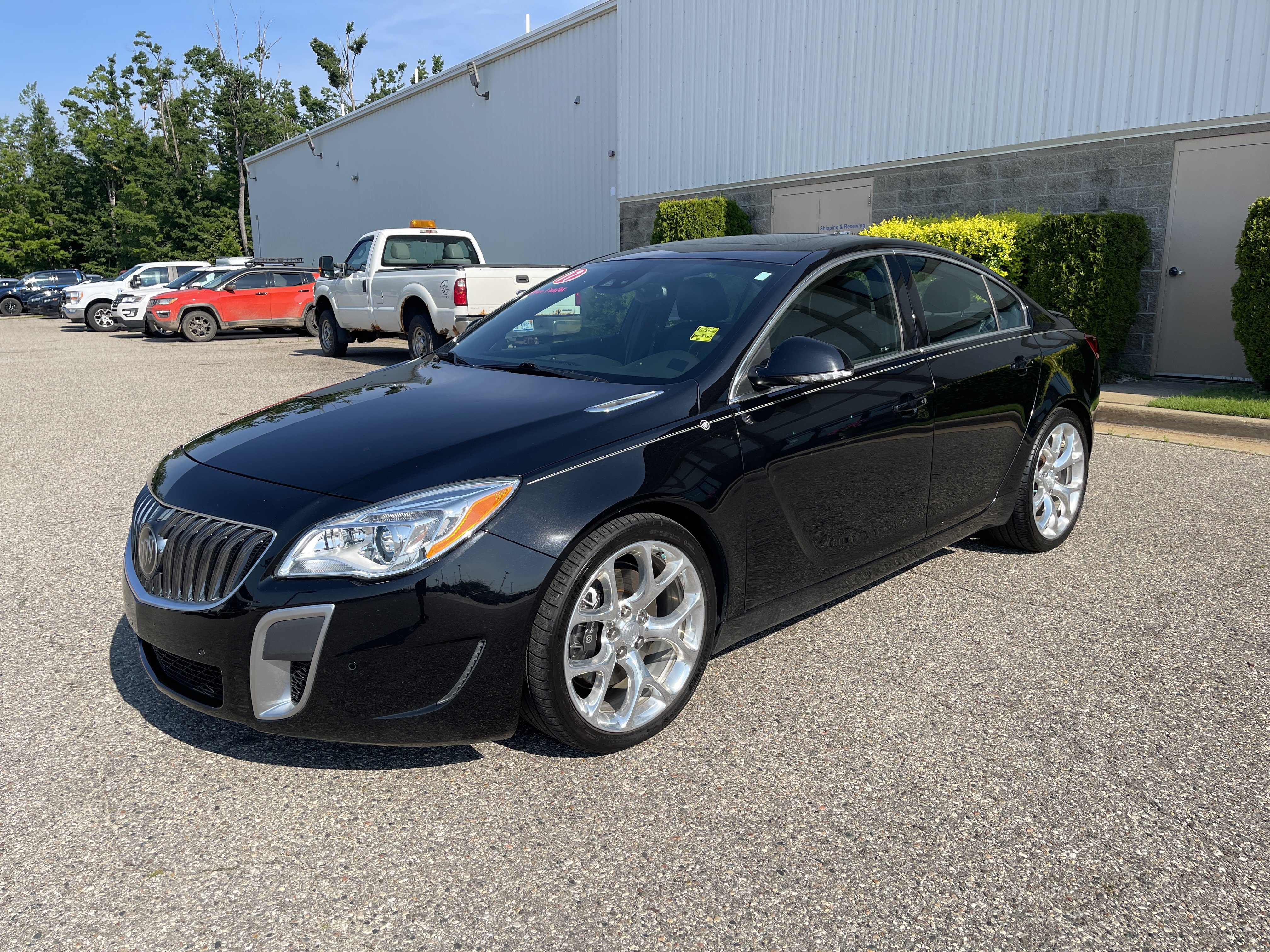 Used 2017 Buick Regal GS w/ Driver Confidence Package #2 AWD/4WD image 7