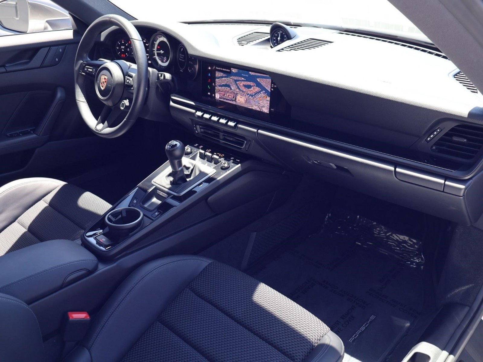 Certified 2024 Porsche 911 Carrera T RWD image 22