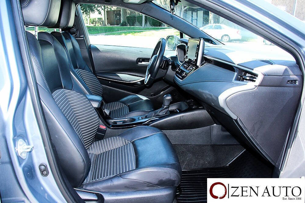 Used 2020 Toyota Corolla XSE FWD image 15