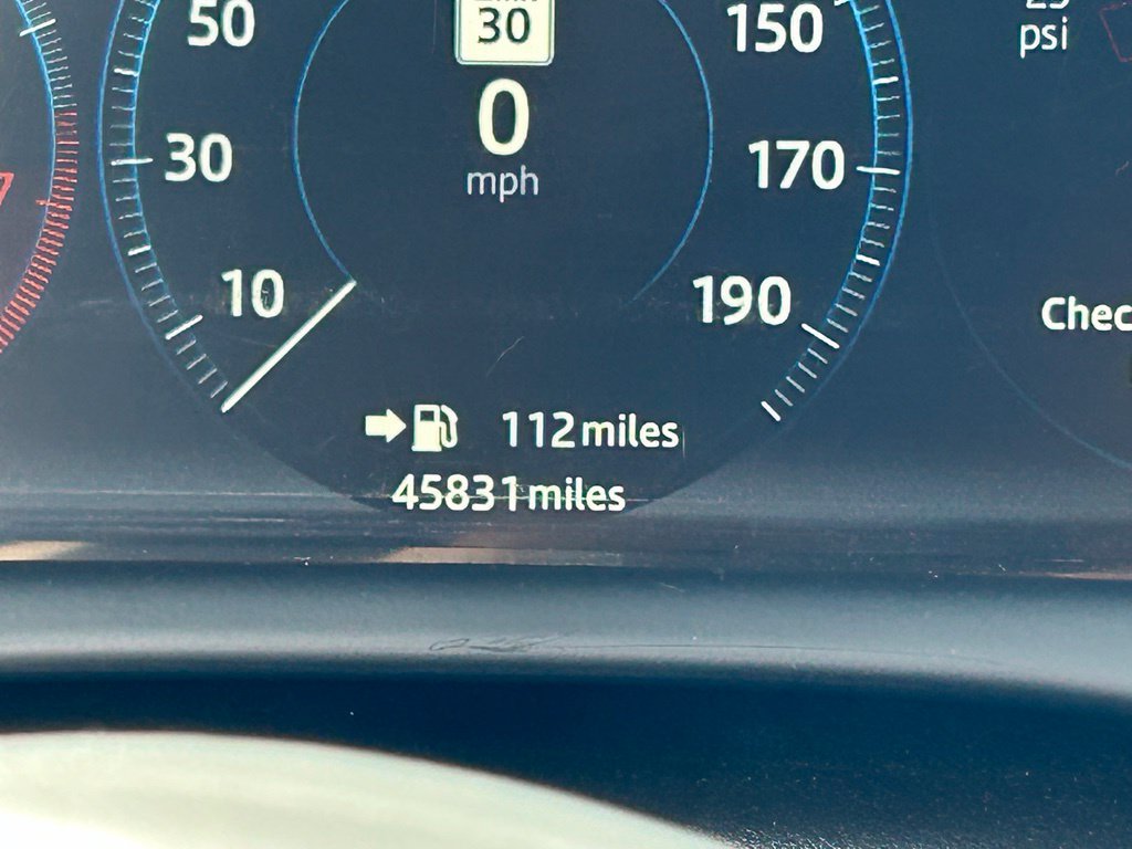 Used 2018 Jaguar XJ R-Sport RWD image 28