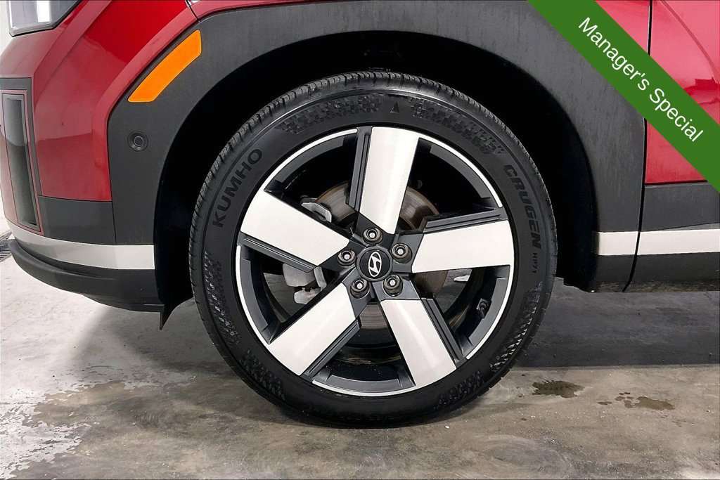 Used 2024 Hyundai Santa Fe Limited FWD image 10