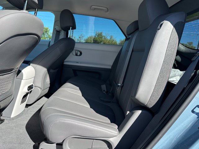 Used 2025 Hyundai Ioniq 5 SEL AWD/4WD image 14