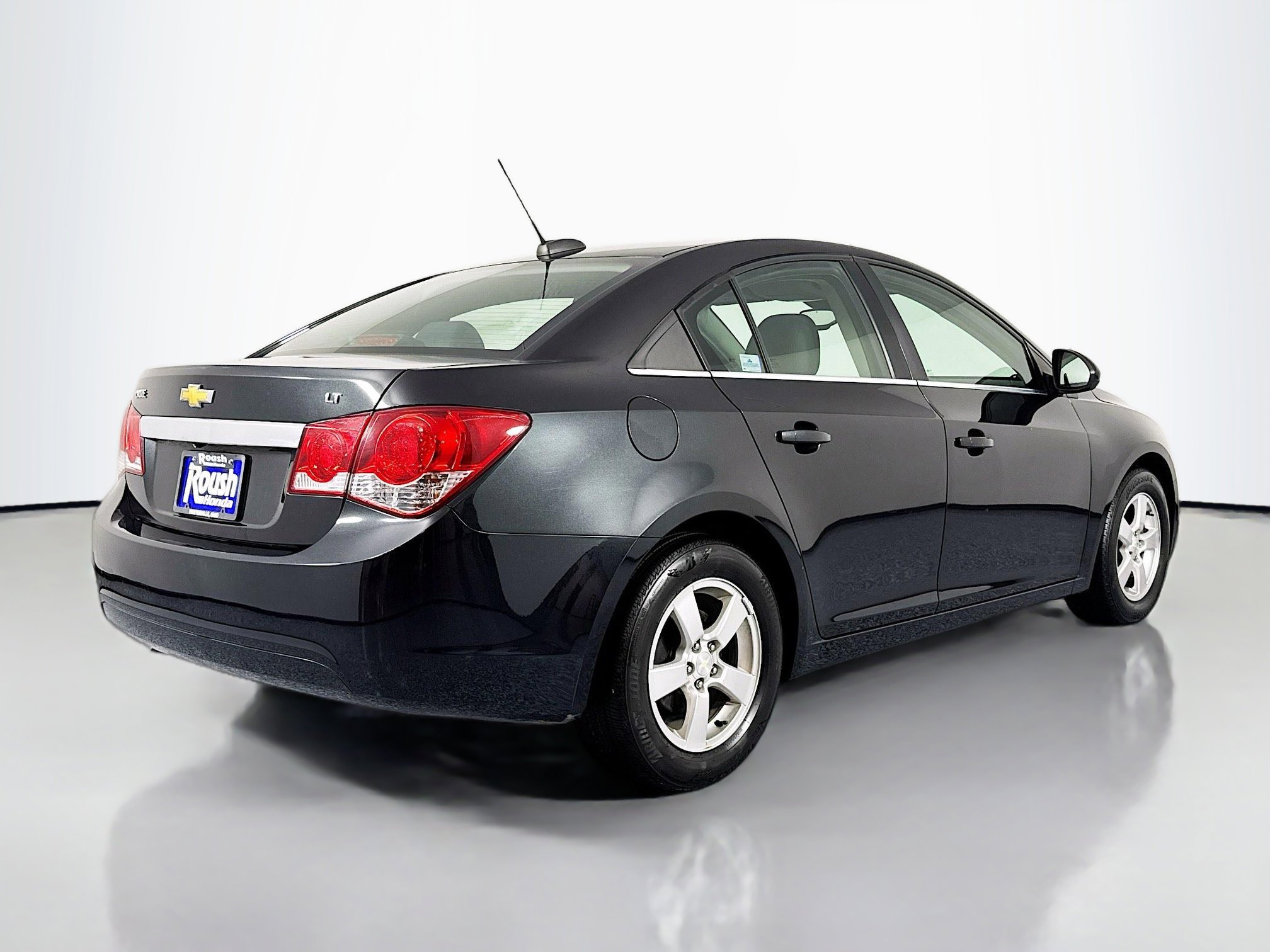 Used 2016 Chevrolet Cruze LT image 5