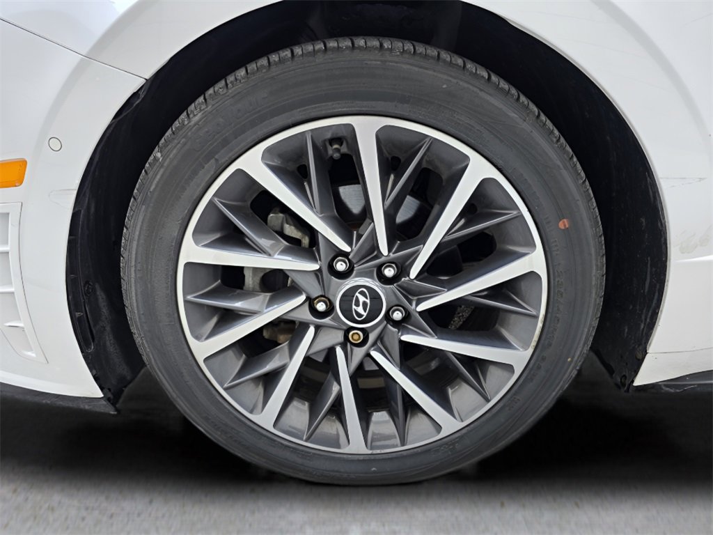 Used 2022 Hyundai Sonata Limited image 10