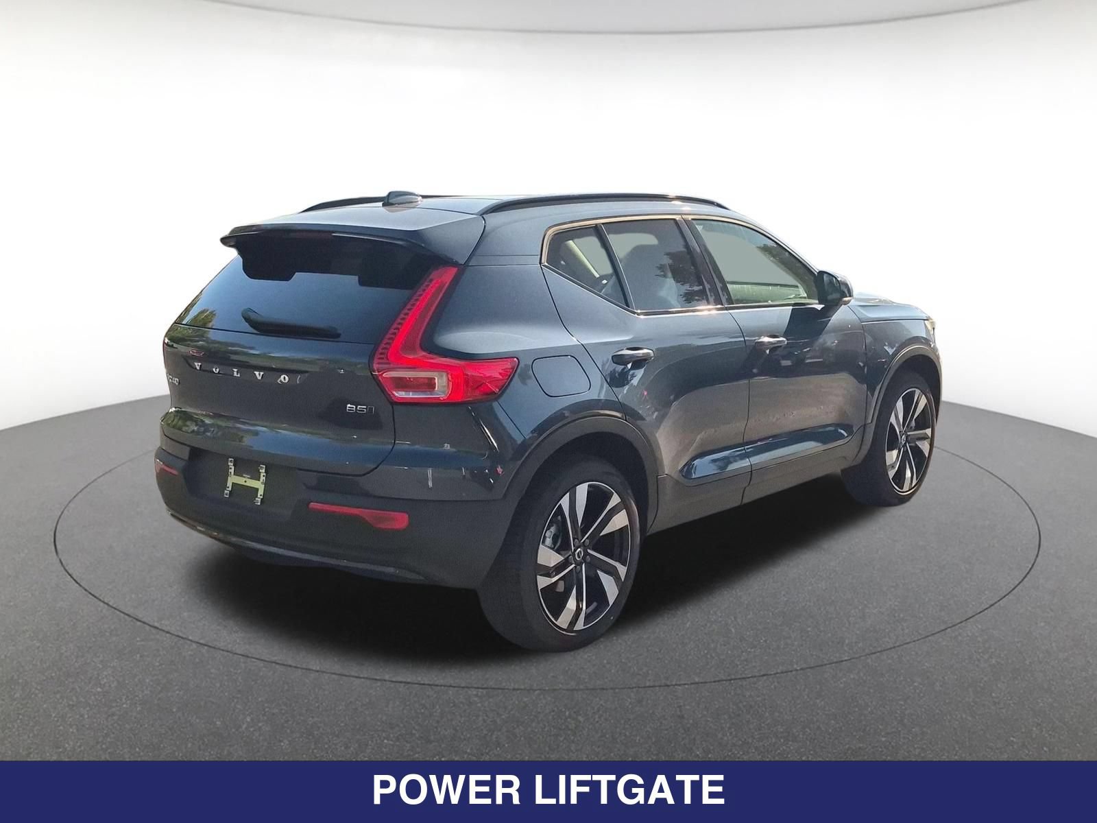 New 2026 Volvo XC40 B5 Ultra w/ Protection Package Premier AWD/4WD image 6